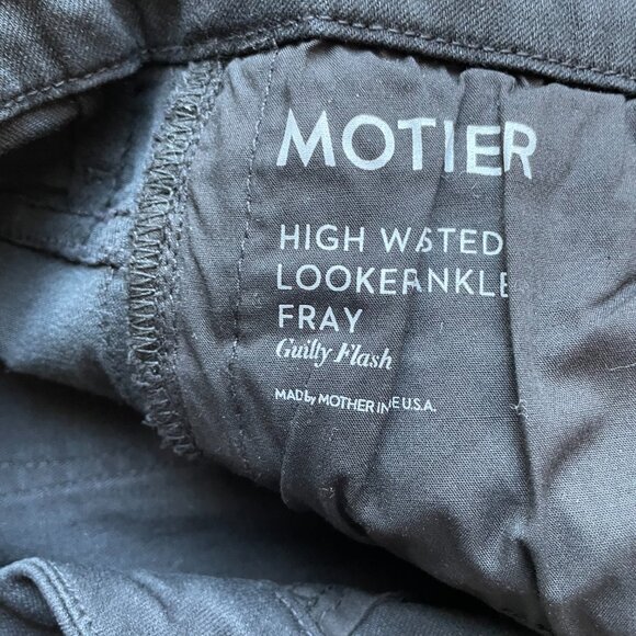 Mother High Waisted Looker Ankle Fray-Guilt Flash - Picture 10 of 13